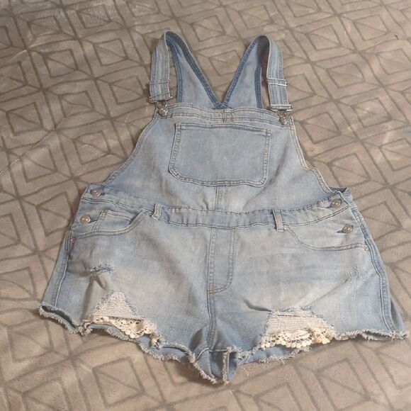 No Boundaries Juniors Blue Denim Distressed Front Zipper Shortalls Size  XXL - Picture 2 of 7